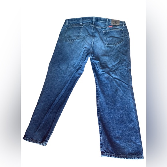 WRANGLER Men’s Destroyed Distressed Denim Blue Jeans Pants 44” x 30” - Picture 13 of 14